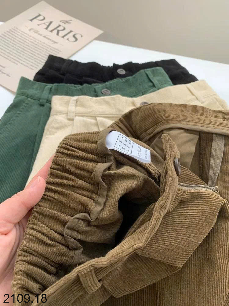 26HA2109.18 - QUẦN SHORT NHUNG TĂM CHO NỮ