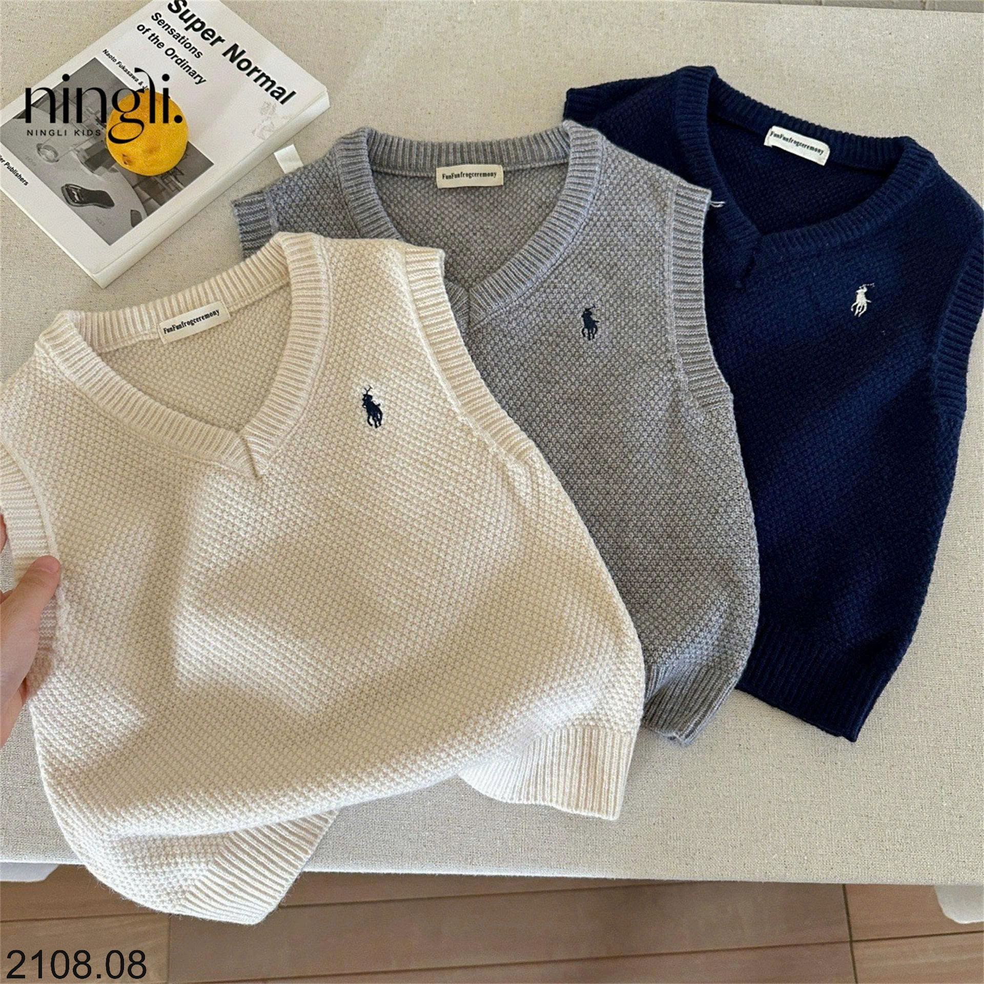 26HA2208.08 - ÁO GILE LEN HÌNH NGỰA CHO BÉ
