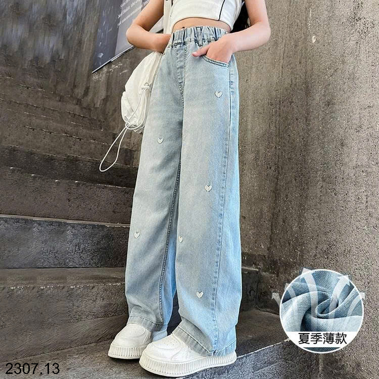 26HA2307.13 - QUẦN JEAN THÊU TIM SIZE ĐẠI BÉ GÁI
