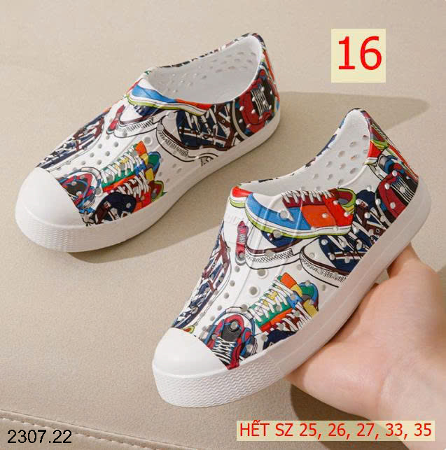 26HA2307.22 - GIÀY NATIVE CHO BÉ