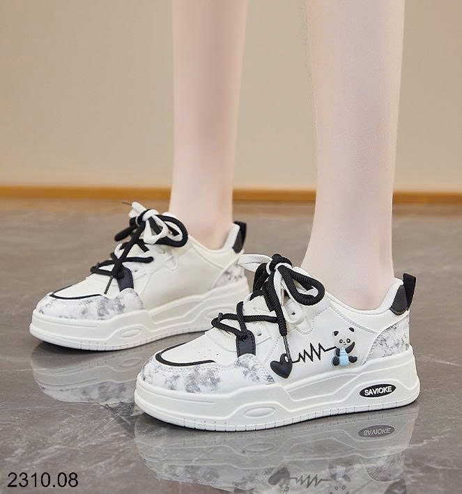 26HA2310.08 - GIÀY THỂ THAO GẤU CUTE