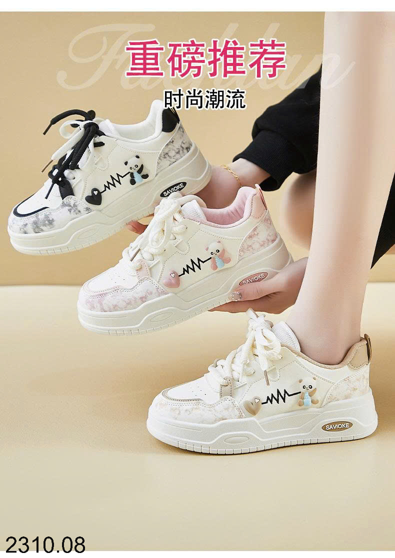 26HA2310.08 - GIÀY THỂ THAO GẤU CUTE