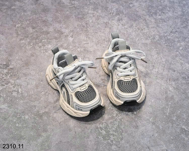 26HA2310.11 - GIÀY THỂ THAO CHO BÉ