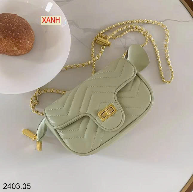 26HA2403.05 - TÚI ĐEO CHÉO DÂY XÍCH