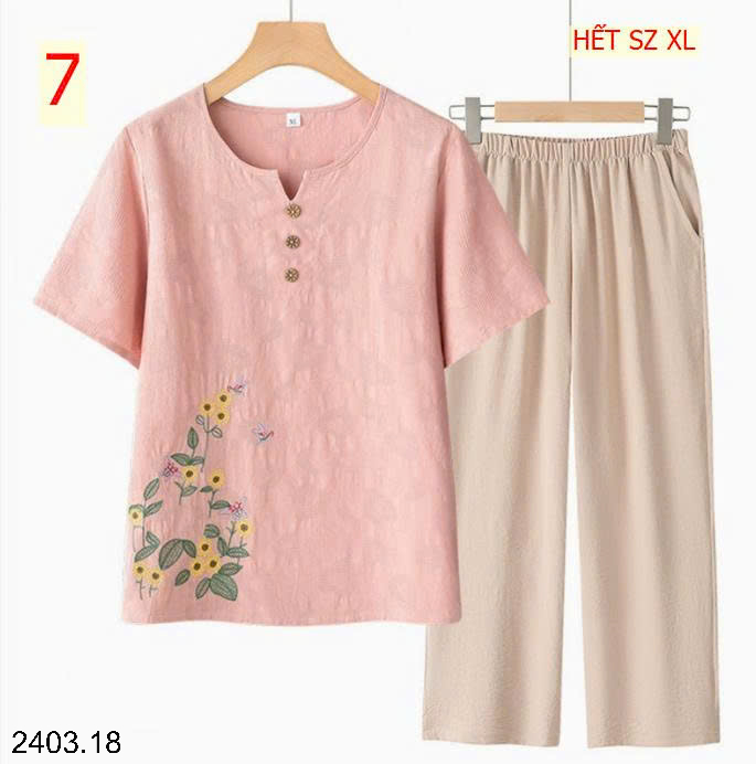 26HA2403.18 - BỘ TRUNG NIÊN CHO MẸ