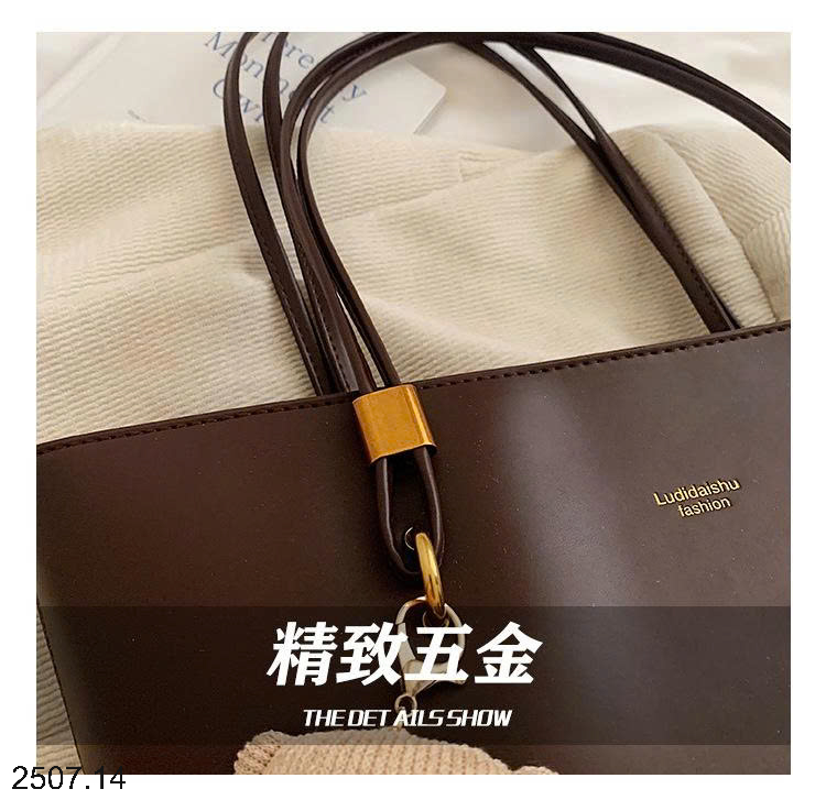 26HA2507.14 - TÚI XÁCH TOTE THỎ XINH
