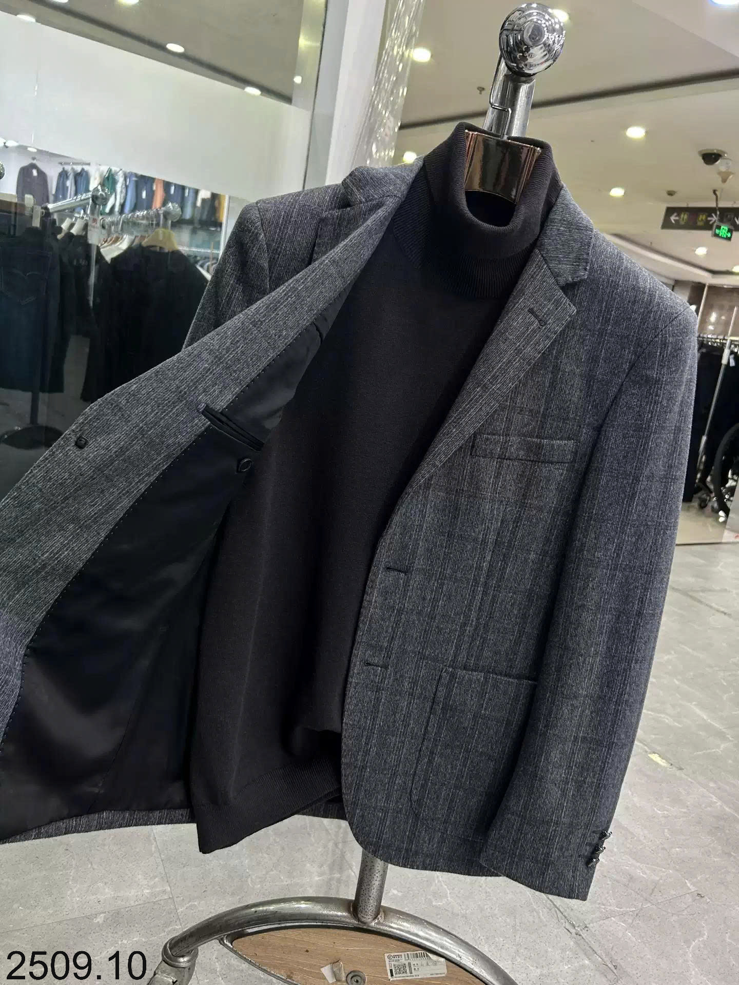 26HA2509.10 - ÁO KHOÁC VEST NAM