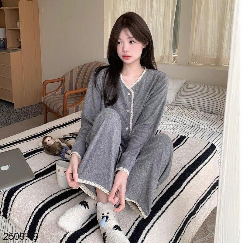26HA2509.19 - BỘ NỈ TRƠN MÀU VIỀN REN CHO NỮ