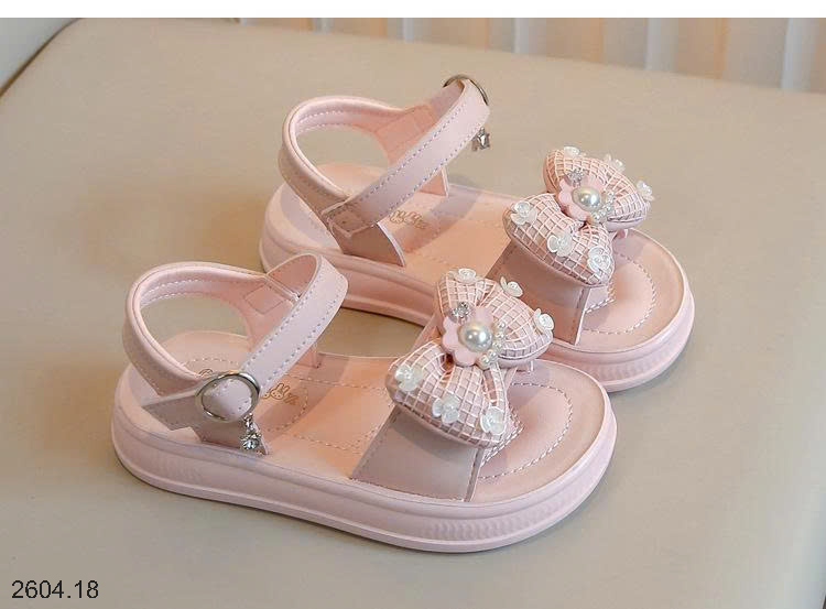 26HA2604.18 - SANDAL BÉ GÁI HÌNH NƠ ĐÍNH NGỌC TRAI