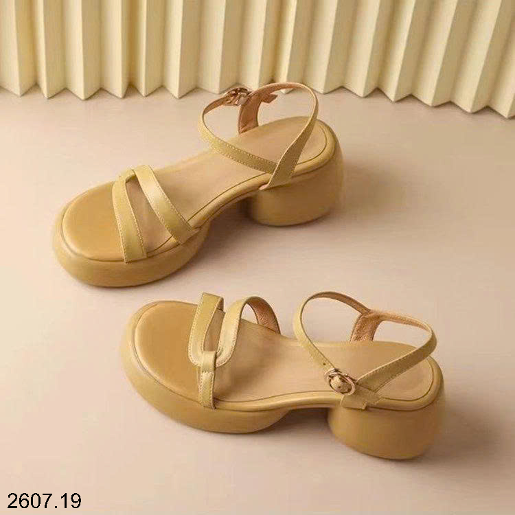 26HA2607.19 - SANDAL DÂY CHO NỮ