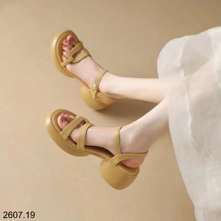 26HA2607.19 - SANDAL DÂY CHO NỮ