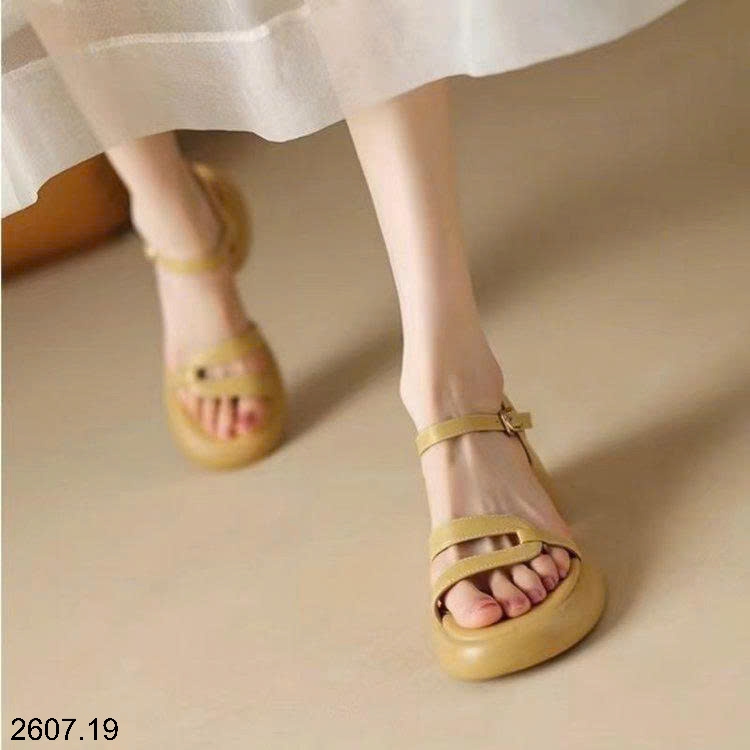 26HA2607.19 - SANDAL DÂY CHO NỮ