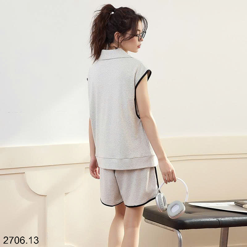 26HA2706.13 - BỘ CỘC NỮ KÈM BRA