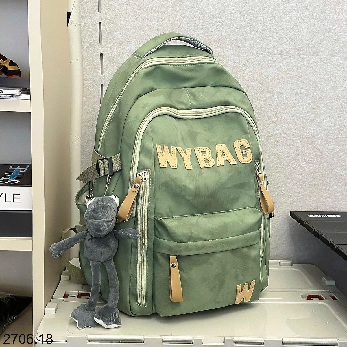 26HA2706.18 - BA LÔ TRUNG HỌC WYBAG