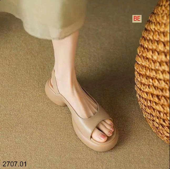 26HA2707.01 - SANDAL ĐẾ XUỒNG GÓT VUÔNG NỮ