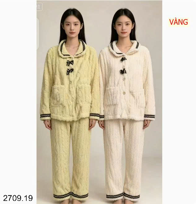 26HA2709.19 - BỘ MẶC NHÀ LÔNG CỪU CÚC GIỮA