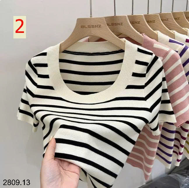 26HA2809.13 - ÁO LEN DỆT KIM TAY NGẮN CỔ VUÔNG