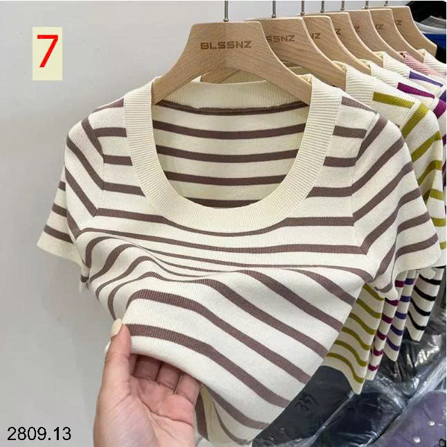 26HA2809.13 - ÁO LEN DỆT KIM TAY NGẮN CỔ VUÔNG