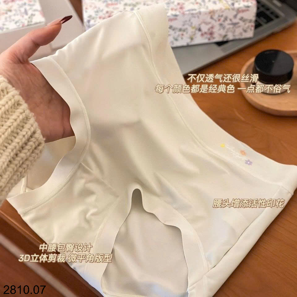 26HA2810.07 - SET 6 QUẦN CHÍP MAD NONO