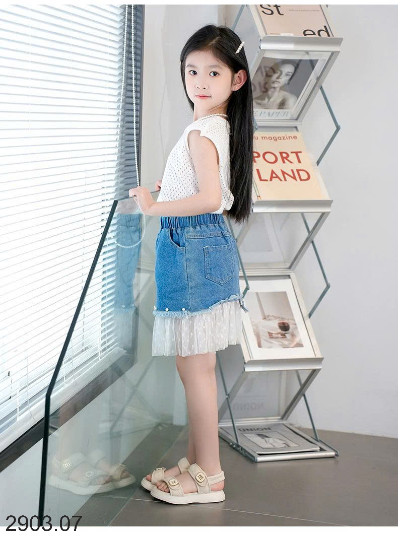 26HA2903.07 - SANDAL QUAI NGANG CHỮ M BÉ GÁI
