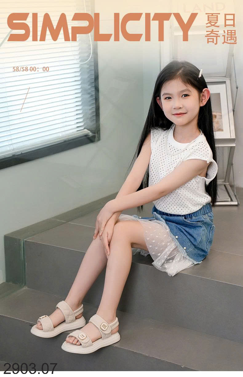 26HA2903.07 - SANDAL QUAI NGANG CHỮ M BÉ GÁI