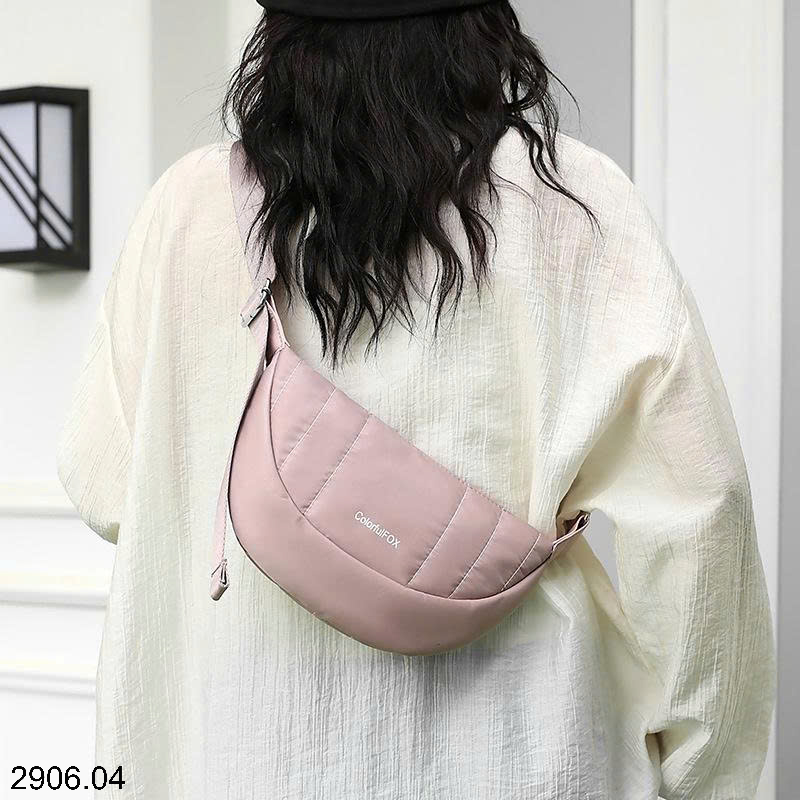26HA2906.04 - TÚI YÊN NGỰA ĐEO CHÉO COLORFUL FOX