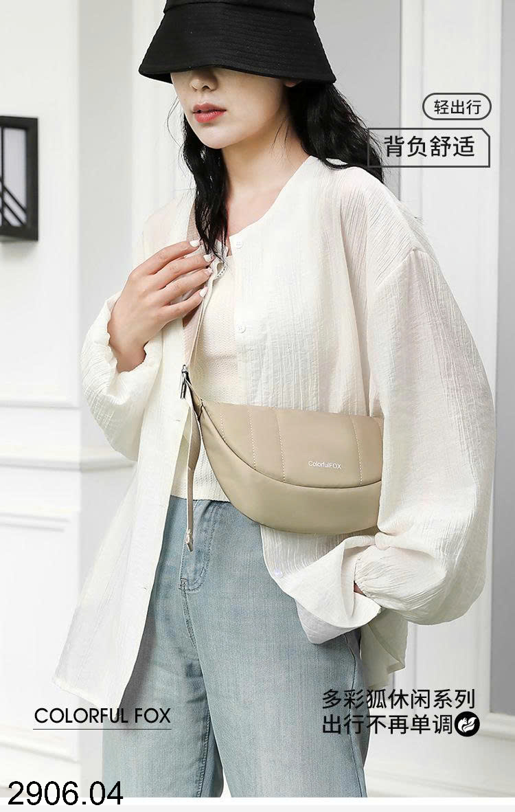 26HA2906.04 - TÚI YÊN NGỰA ĐEO CHÉO COLORFUL FOX
