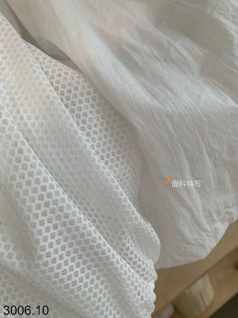 26HA3006.10 - BỘ THỂ THAO ÁO LƯỚI NHÀ KEKEZOON