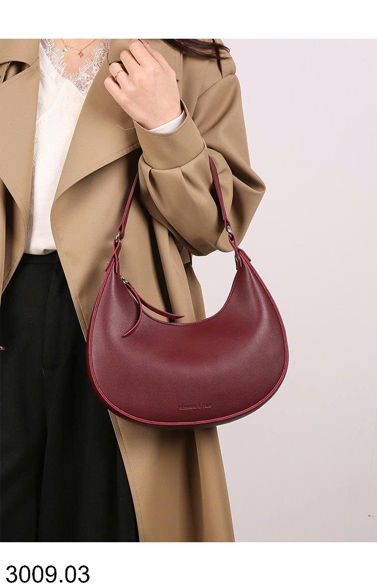 26HA3009.03 - TÚI XÁCH YÊN NGỰA FASHION NỮ