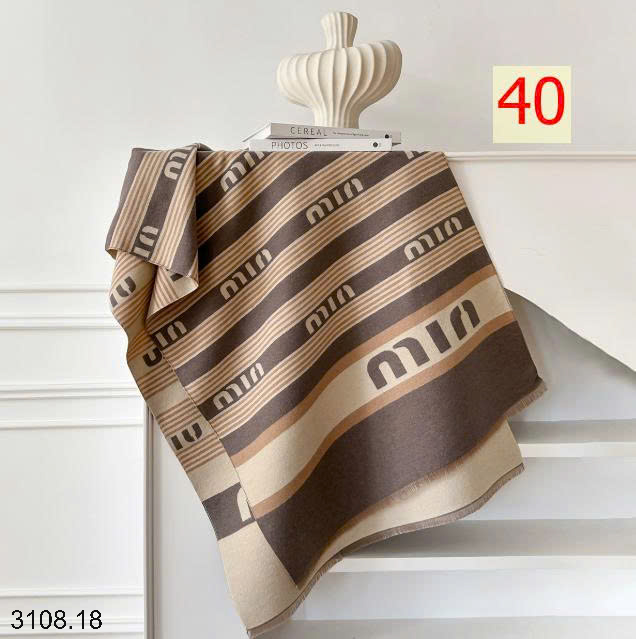 26HA3108.18 - KHĂN CHOÀNG CỔ CASHMERE GIẢ HỌA TIẾT BƯỚM