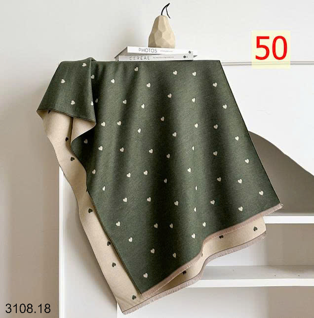 26HA3108.18 - KHĂN CHOÀNG CỔ CASHMERE GIẢ HỌA TIẾT BƯỚM