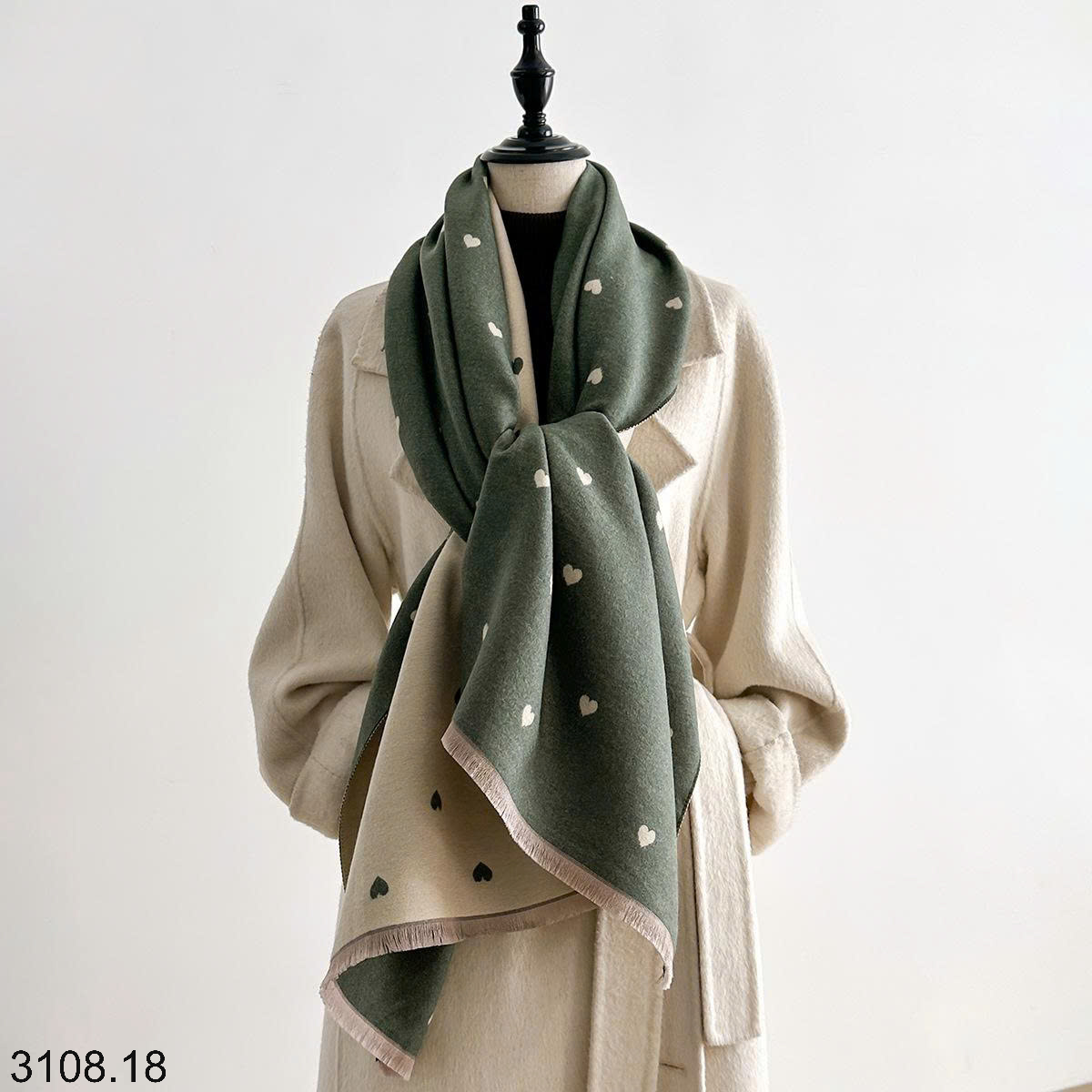 26HA3108.18 - KHĂN CHOÀNG CỔ CASHMERE GIẢ HỌA TIẾT BƯỚM