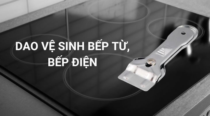 Sử dụng dao vệ sinh mặt bếp từ