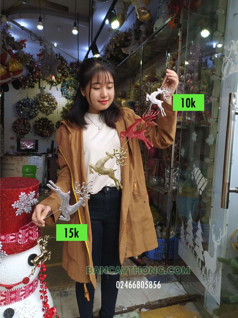 tuần lộc trang trí cây thông 15k/ to 10k/ nhỡ 5k / nhỏ