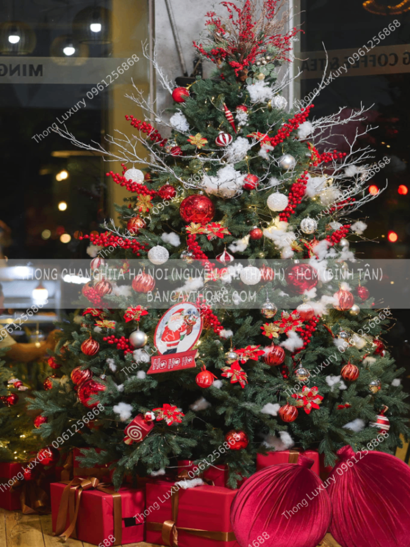 Cây thông noel cao 2m lá sẫm pe 2 cao cấp phụ kiện mặt trước