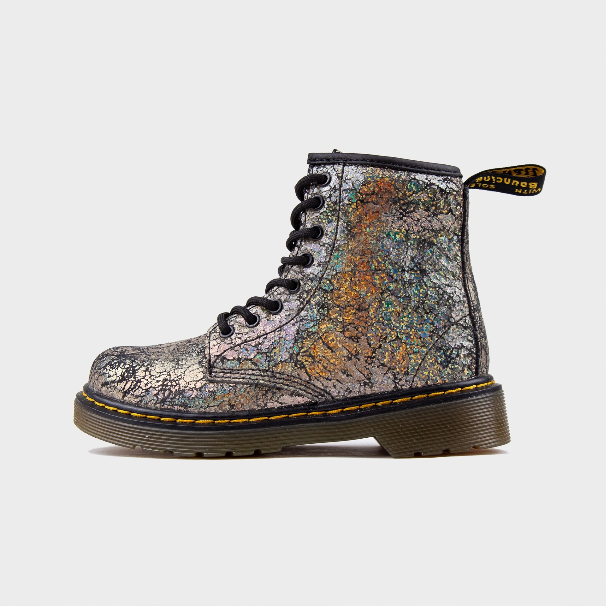 Boots Lửng Đế Bằng Dr.Martens (Màu Óng Ánh) Mã 003 - A