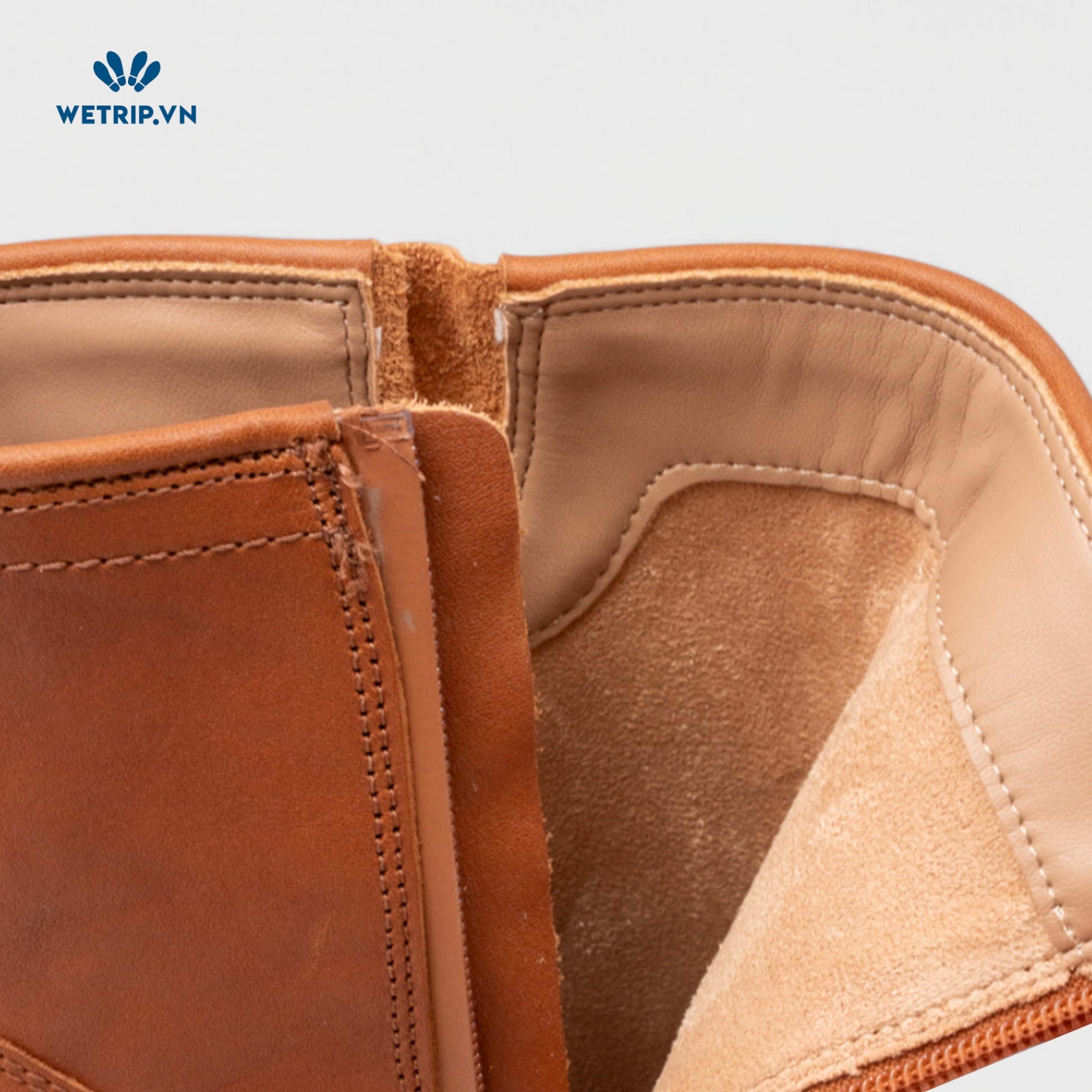 Boots Lửng Cao Gót Blondo (nâu) (Da thật - chống nước) Mã BL-CG-BLD-002-A1