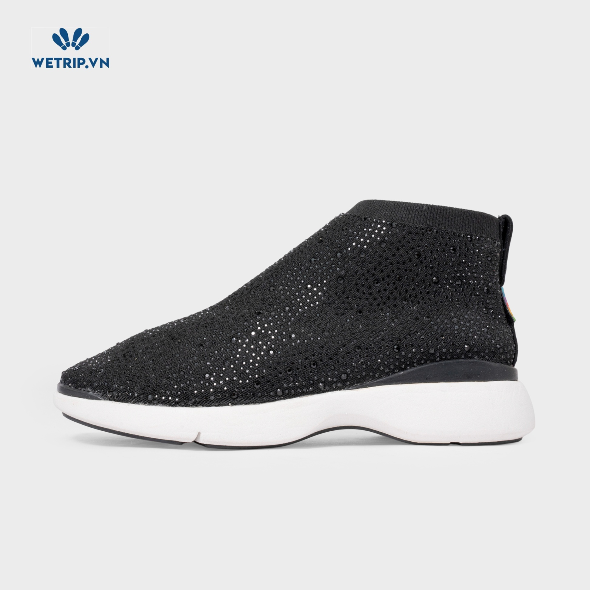 Boots Mắt Cá Đế Bằng Bussola (đen đính đá) Mã BMC-DB-BSL-099-A