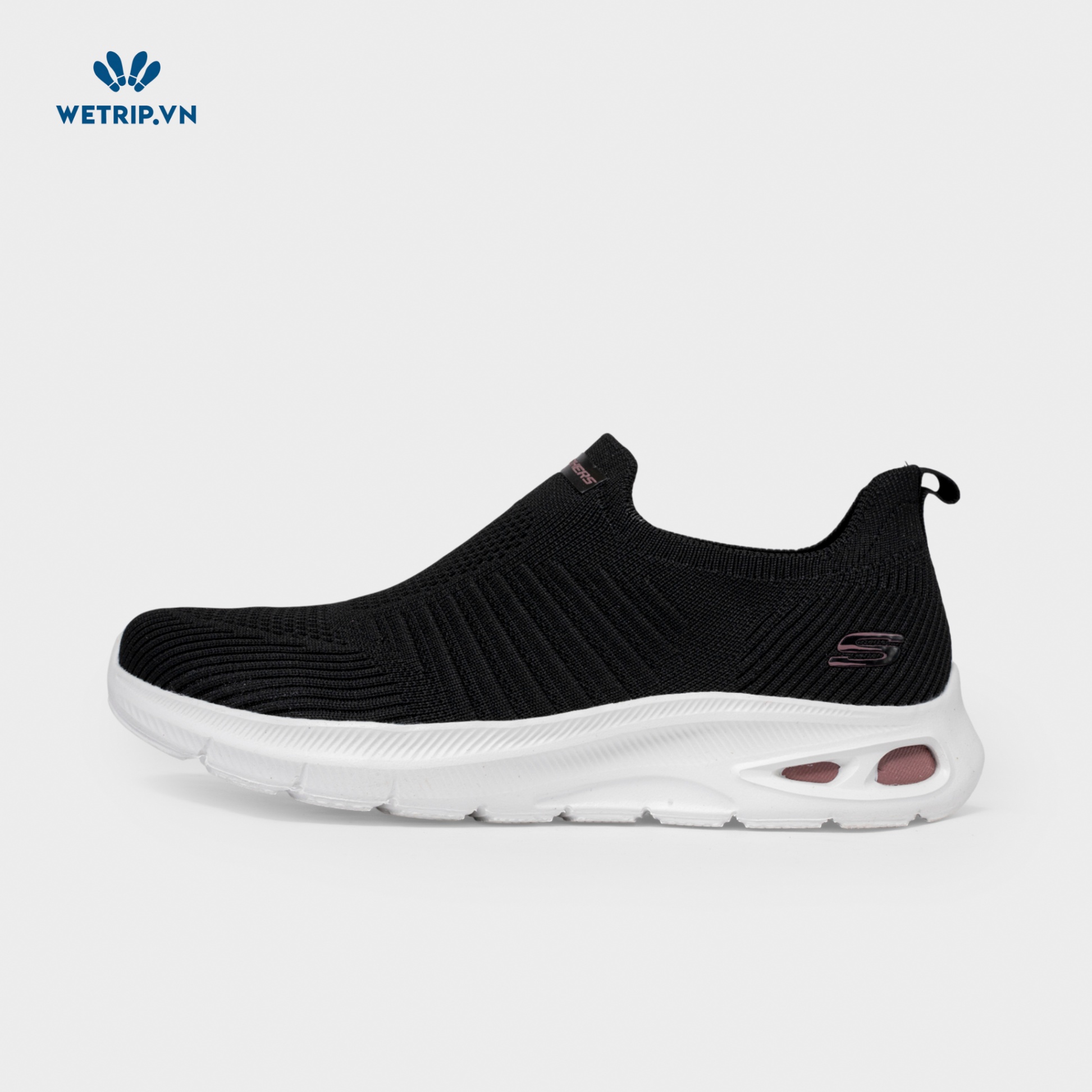 Slipon We_SKE (Vải-Đen) Mã SLO-SKE-006-A