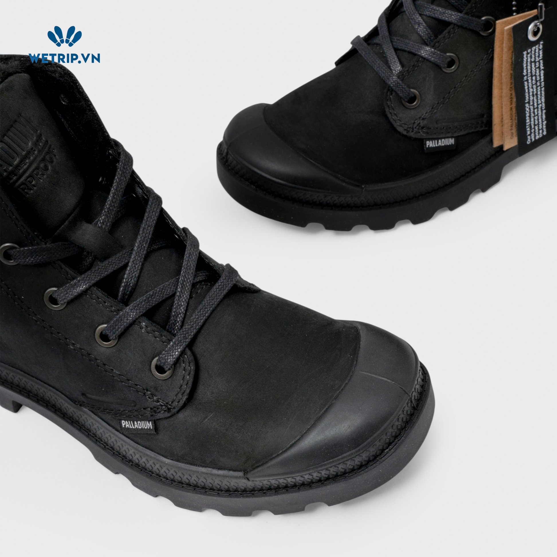 Boots Mắt Cá Đế Bằng Palladium (Đen-Lót lông) Mã BMC-DB-PALA-004-A