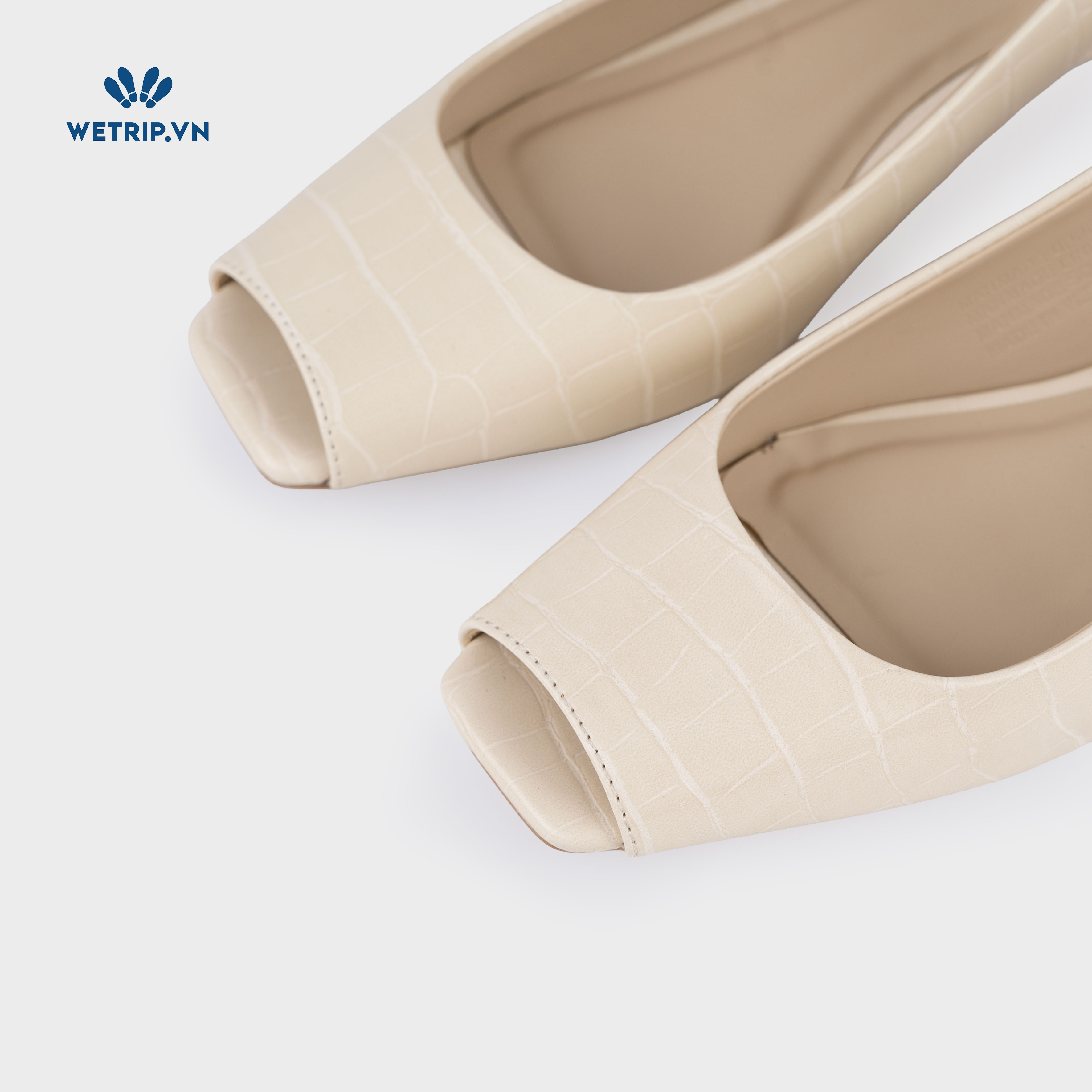 Capuchino Shoeszy sandal hở műi cao gót (4cm) màu kem