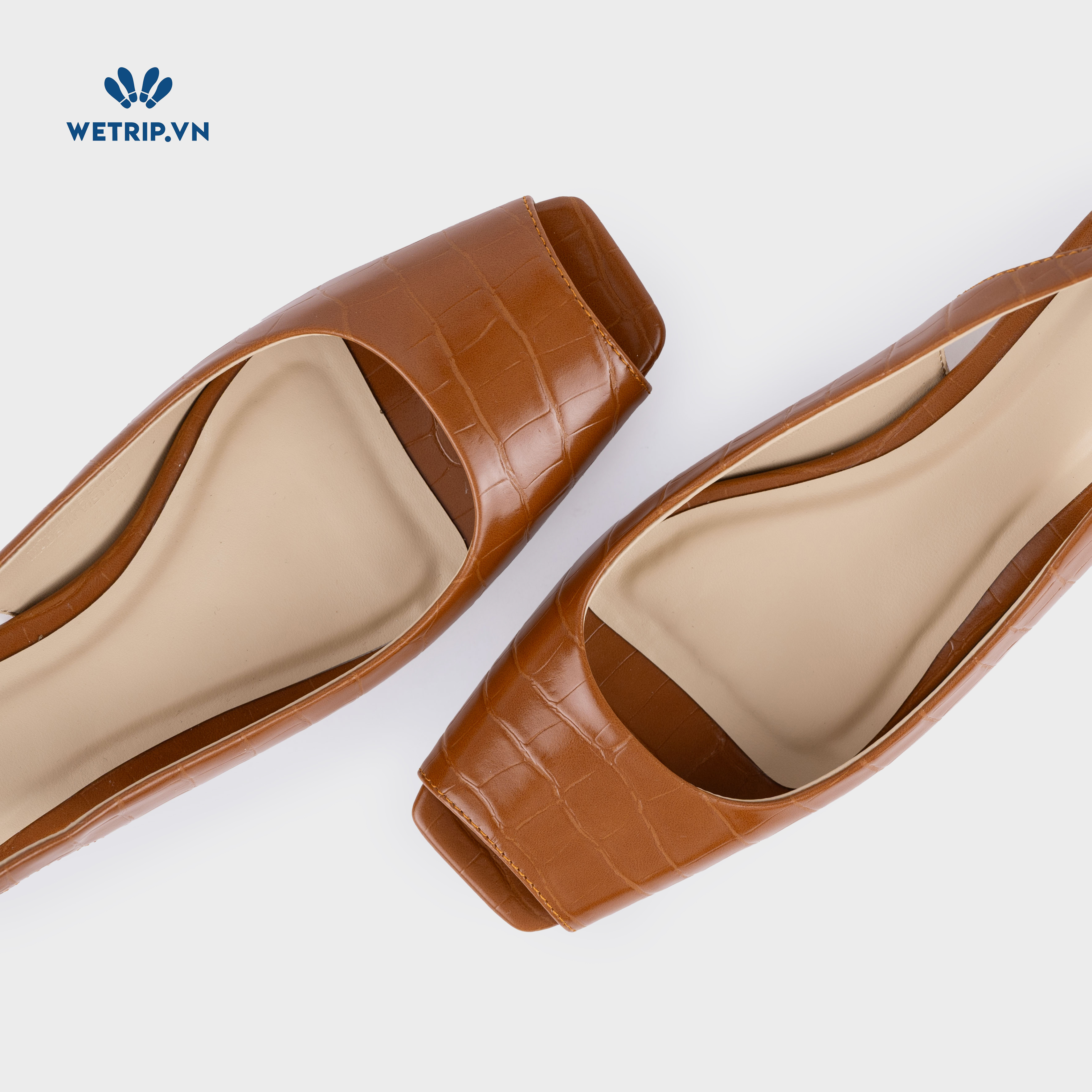 Capuchino Shoeszy sandal hở műi cao gót (4cm) màu nâu