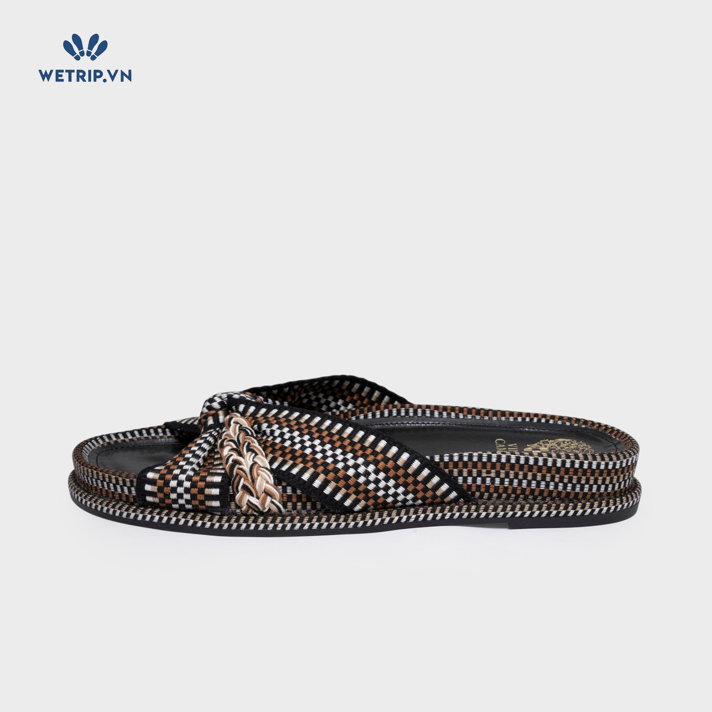Sandal Vince Camuto (vải, đen trắng nâu đan nhau) Mã SD-VC-002-A