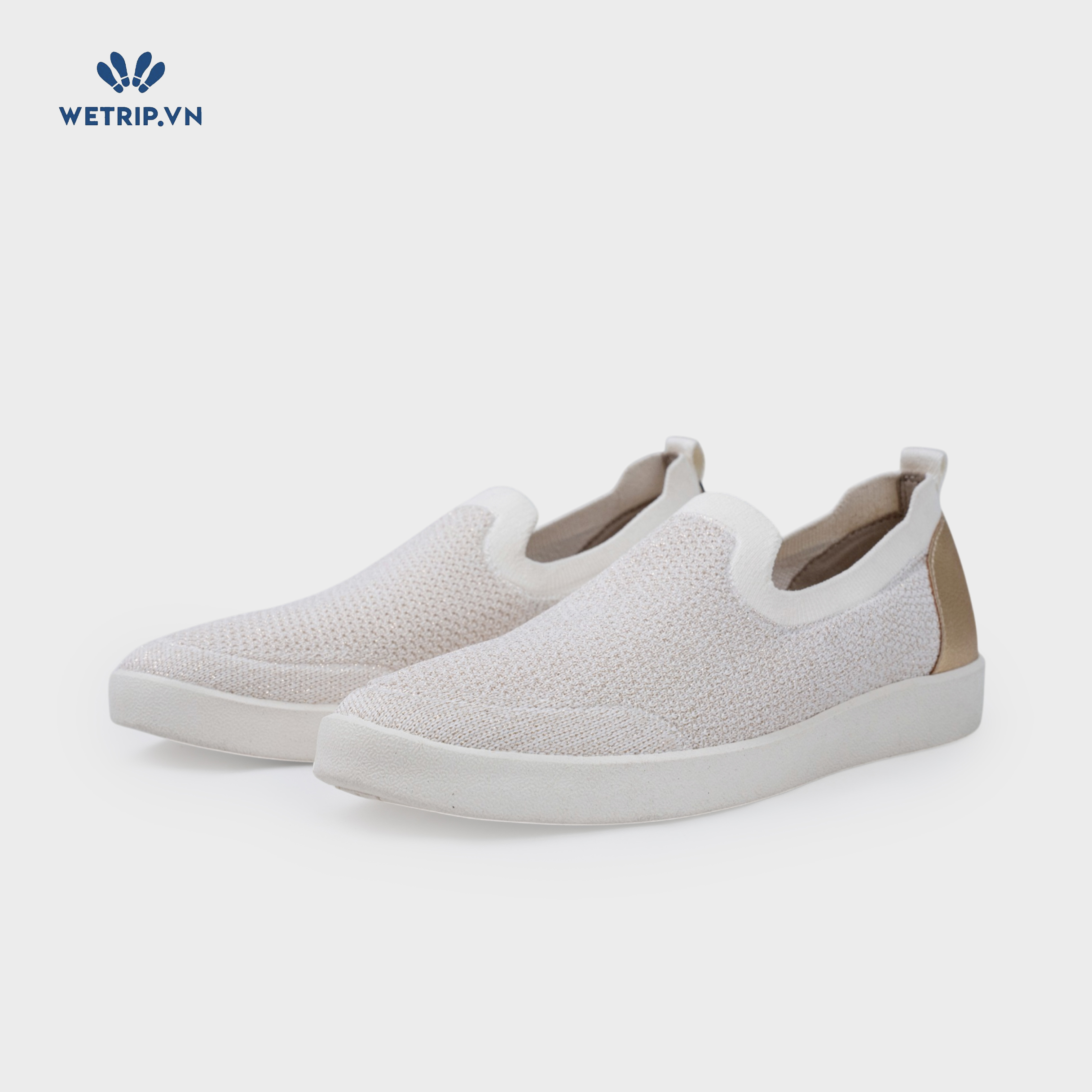 Slip-On Vionic (Vải kem, gót vải) Mã SLO-VINIC-005-C