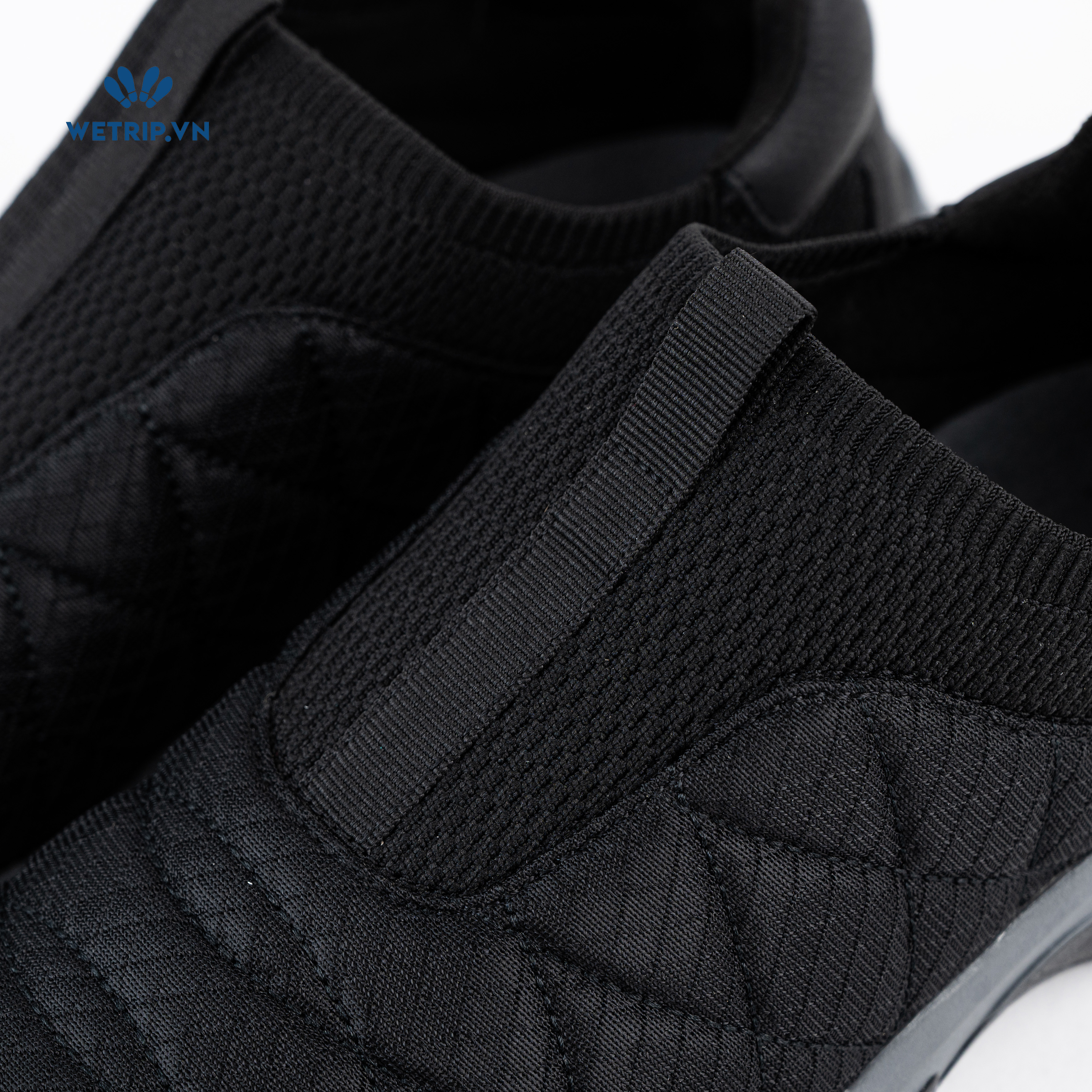 Slip-on Easy Spirit (Đen đế xám) Mã SLO-EAS-005-A