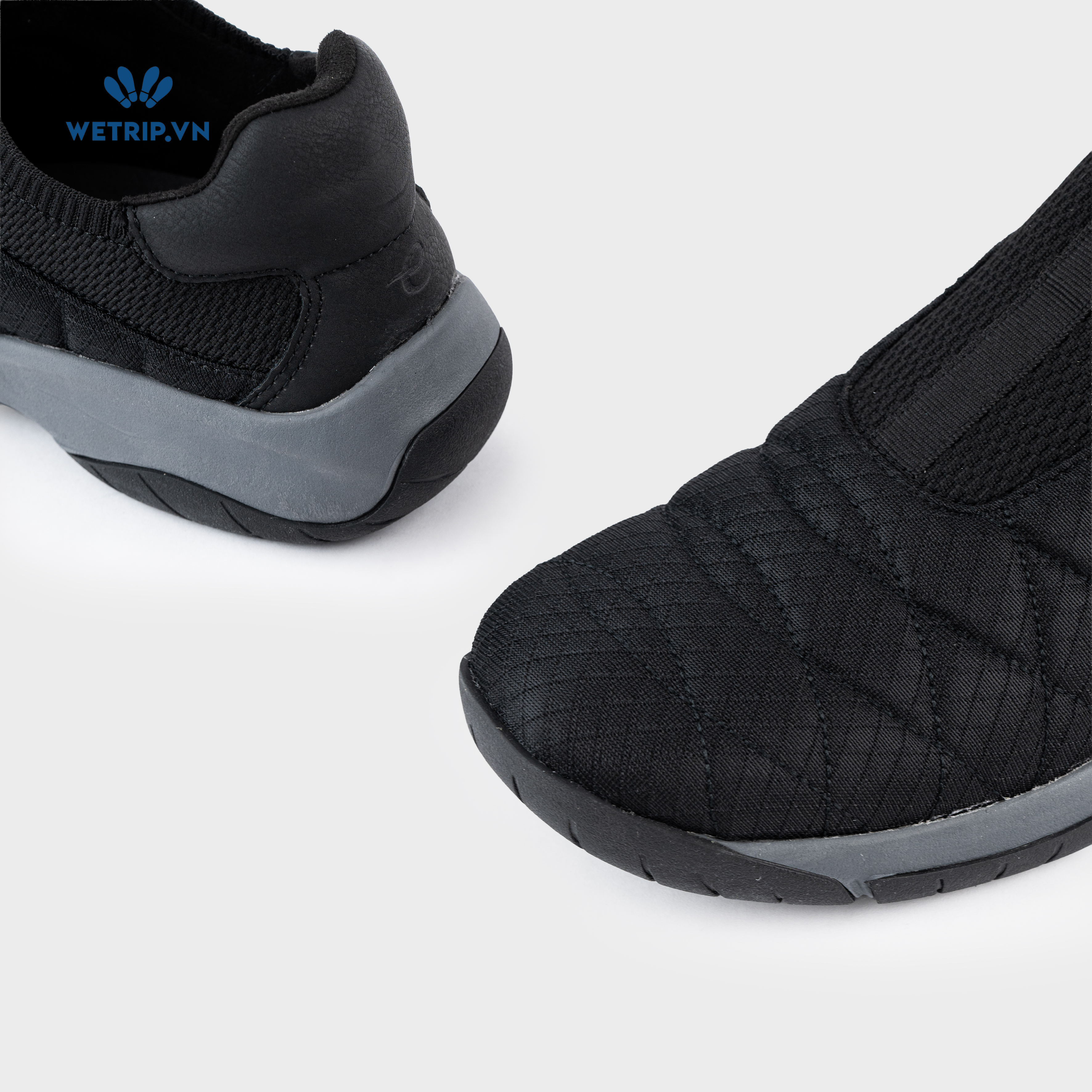 Slip-on Easy Spirit (Đen đế xám) Mã SLO-EAS-005-A