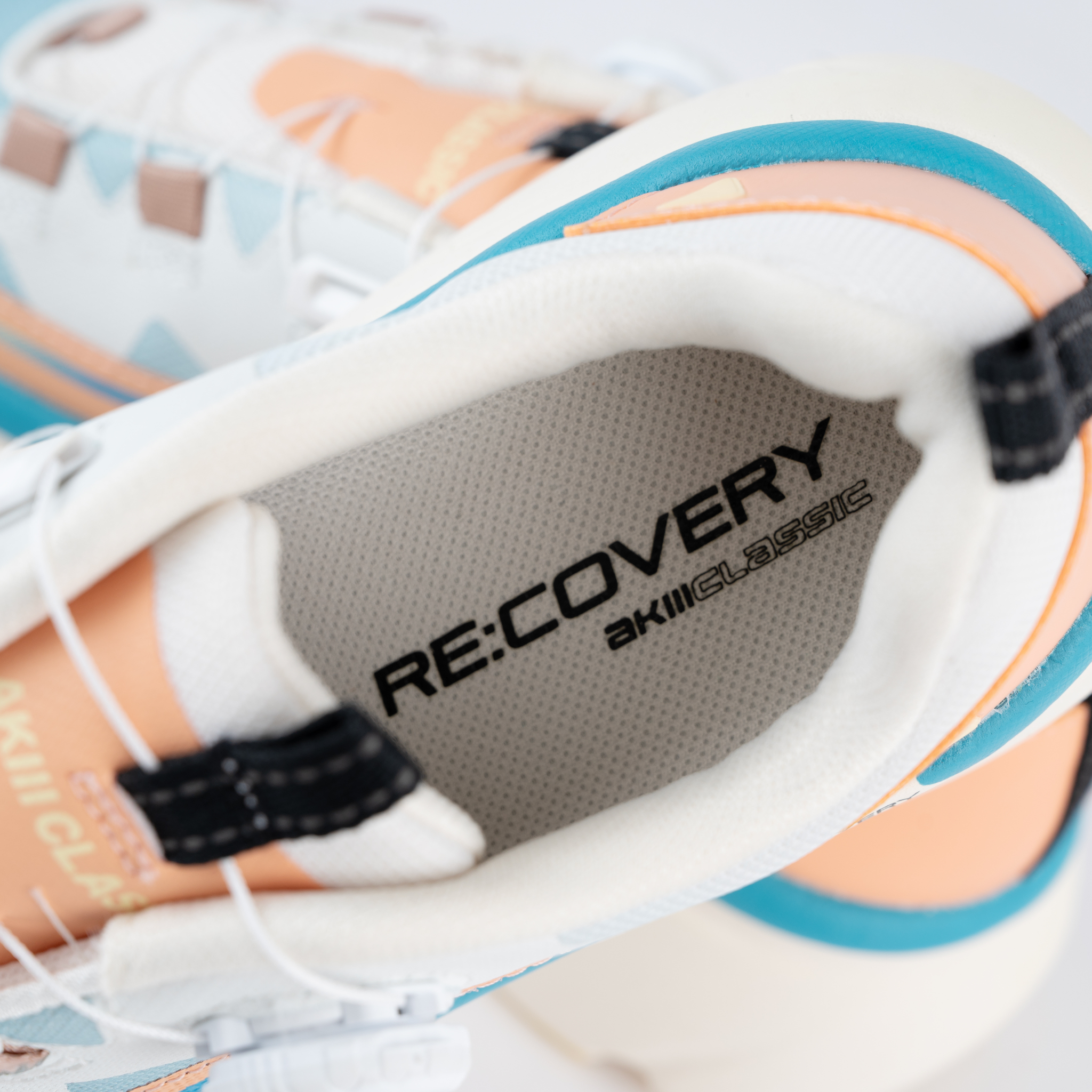 Sneakers Akiii Classic (Cam Phối Xanh) Mã SN-AKCL-005-C