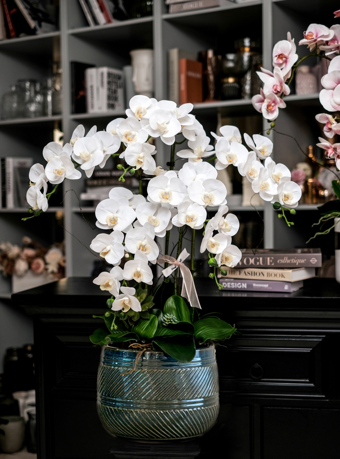 Orchid - White 5 - White Cylinder