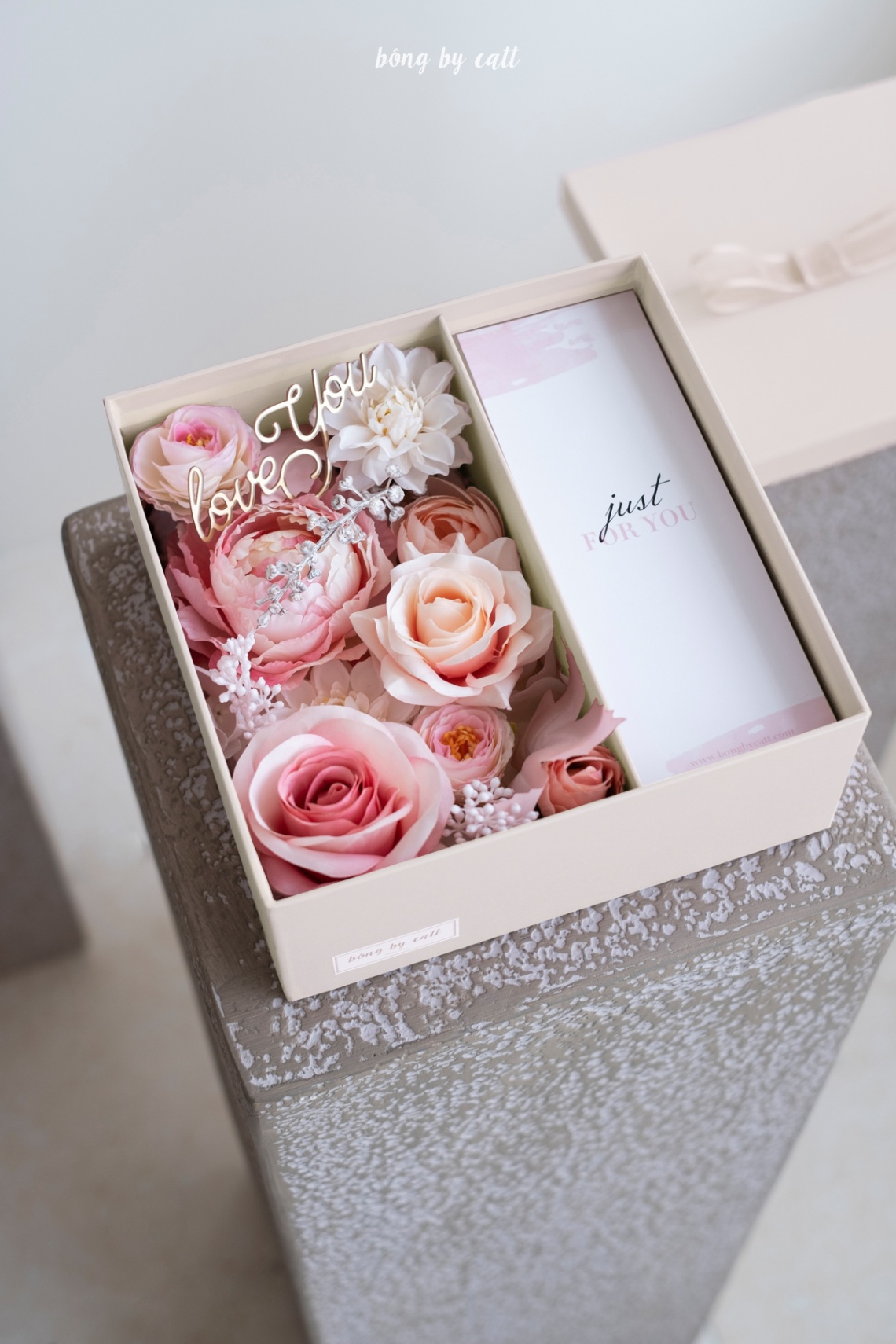 Gift box T - Poppy Kem M