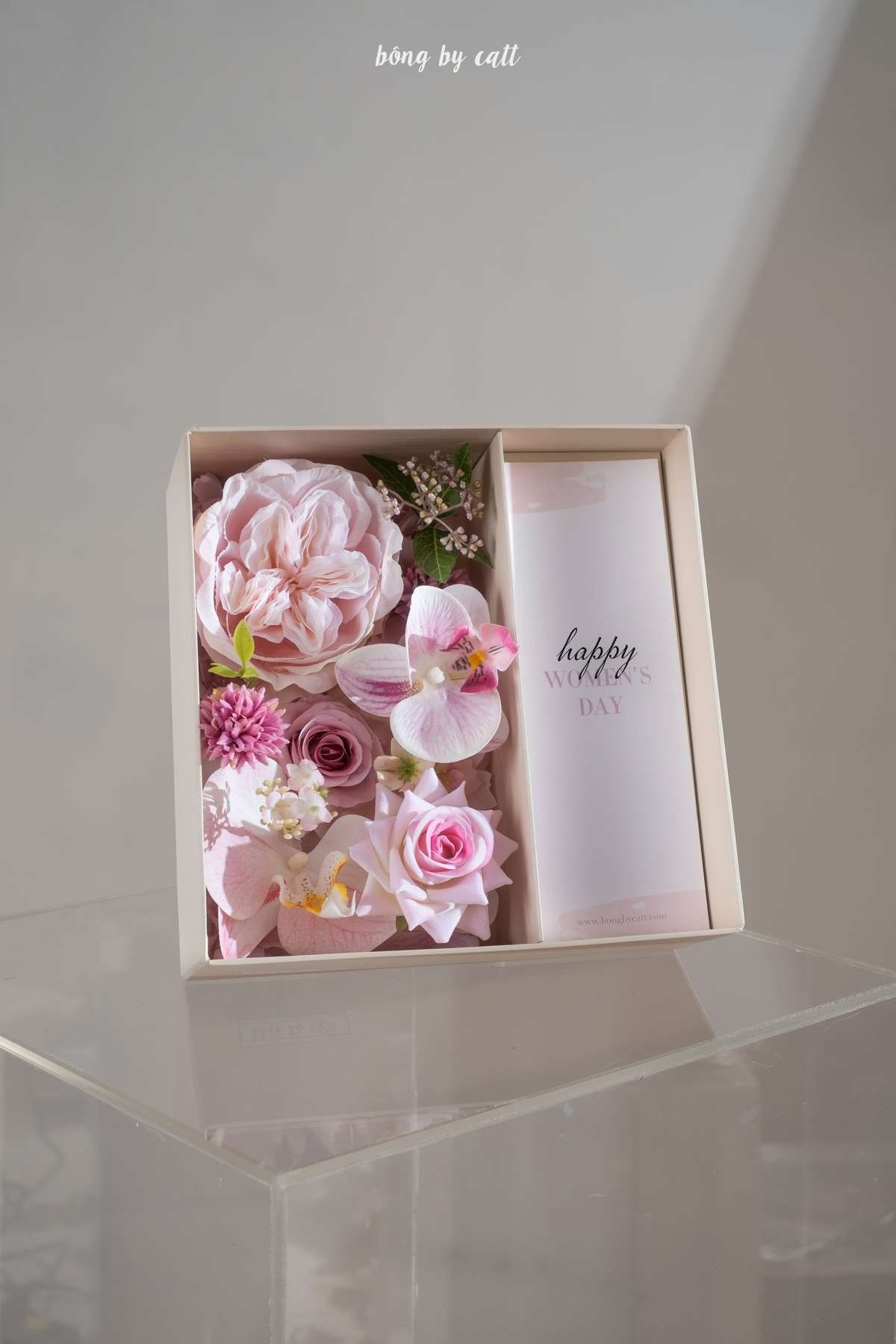 Gift box T - Jasmine M